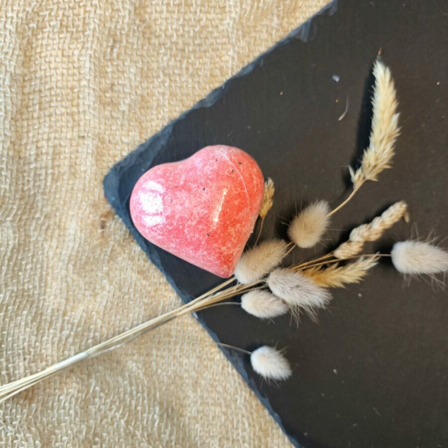 💖 Cœur de bain effervescent – Fraise